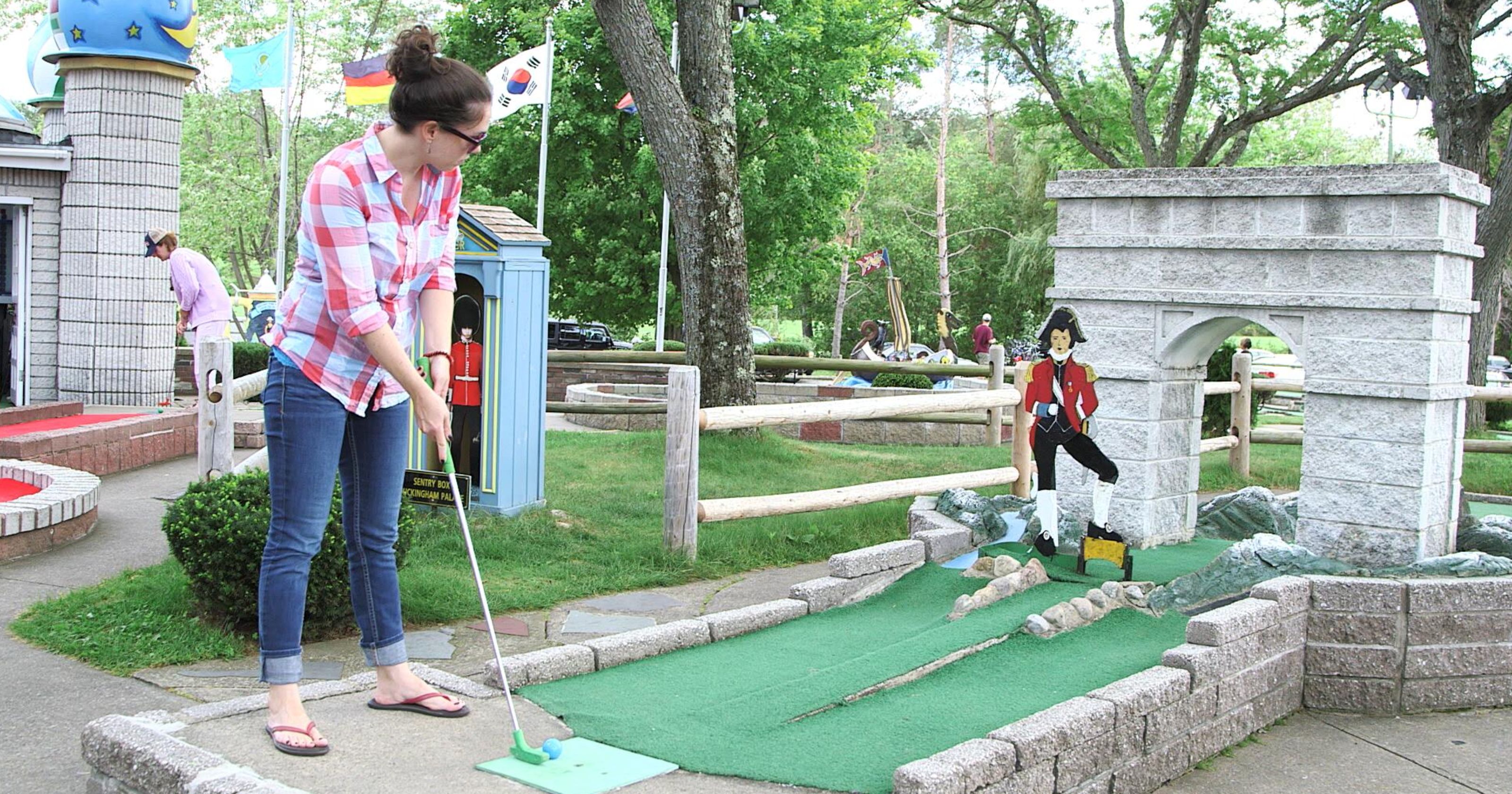 The Best Miniature Golf Holes in the World, Probably DC's